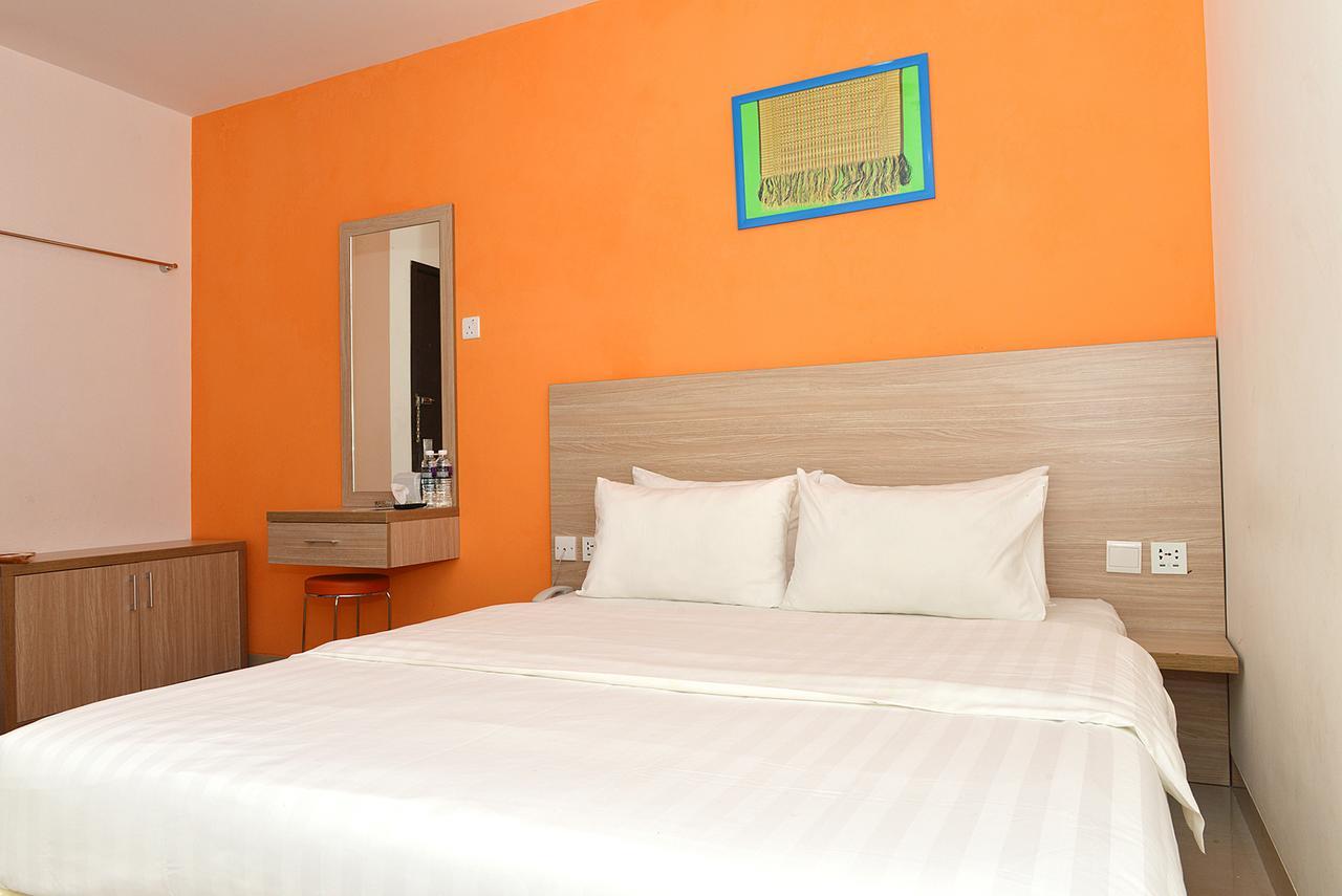 Fresh One Hotel Batam Buitenkant foto